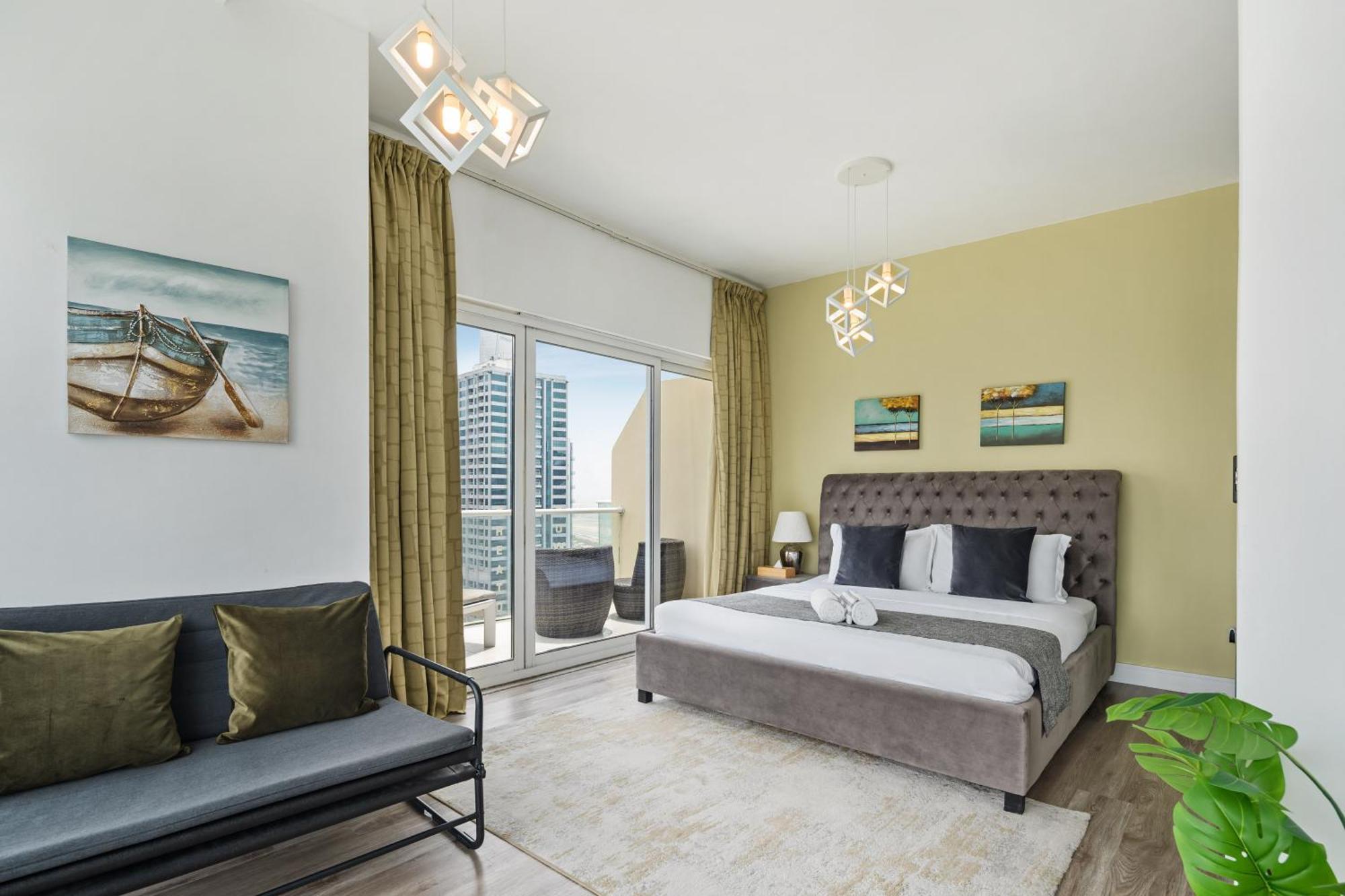 Modern & Spacious 2-Bed Condo With Panoramic Lake Views, Dual Balconies, Steps From Dubai Jlt Metro By "La Buena Vida Holiday Homes" エクステリア 写真