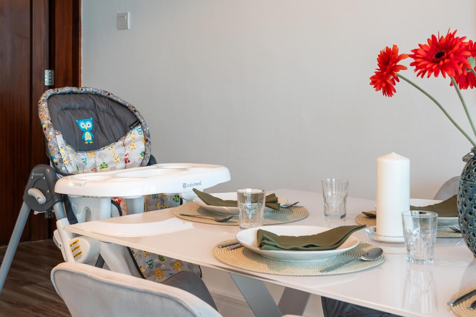 Modern & Spacious 2-Bed Condo With Panoramic Lake Views, Dual Balconies, Steps From Dubai Jlt Metro By "La Buena Vida Holiday Homes" エクステリア 写真